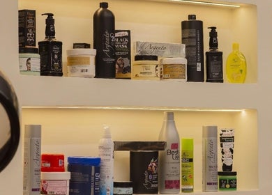 Salon 180 | صالون ١٨٠ للحلاقة- Dhahrat Al Badi'ah showcases premium haircare products. Al Badi', Riyadh Province, SA