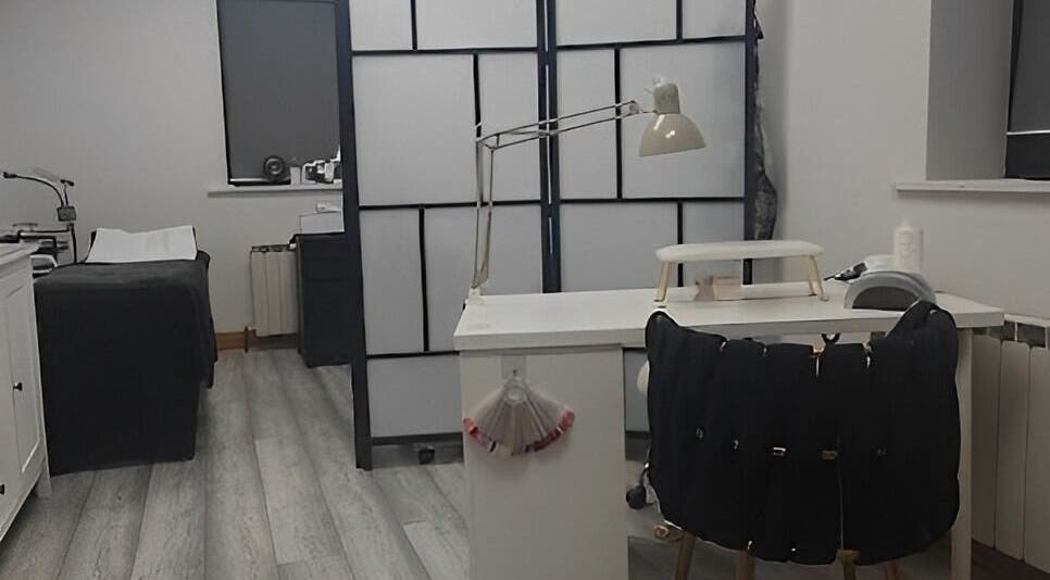 Modern beauty room at Me Myself And Eye, Dublin, County Dublin, IE featuring a sleek treatment setup.