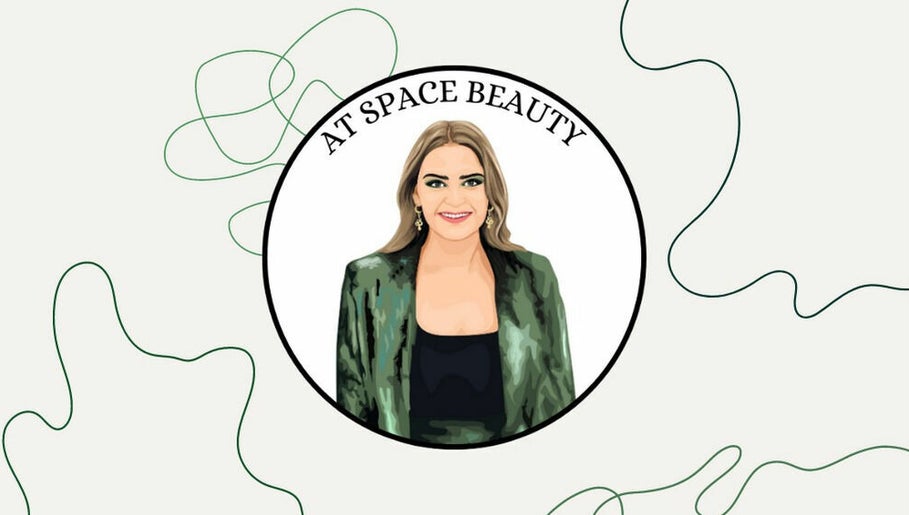 At Space Beauty, bilde 1