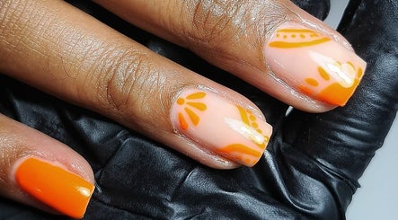 HC Nails and Beauty image 2