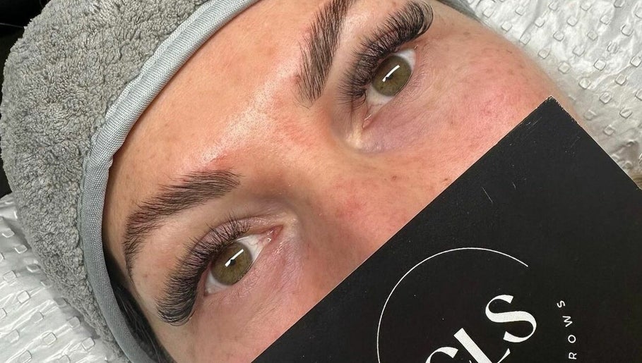 CLS Lash and Brows – kuva 1