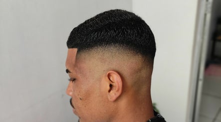 Barber Maycon image 3