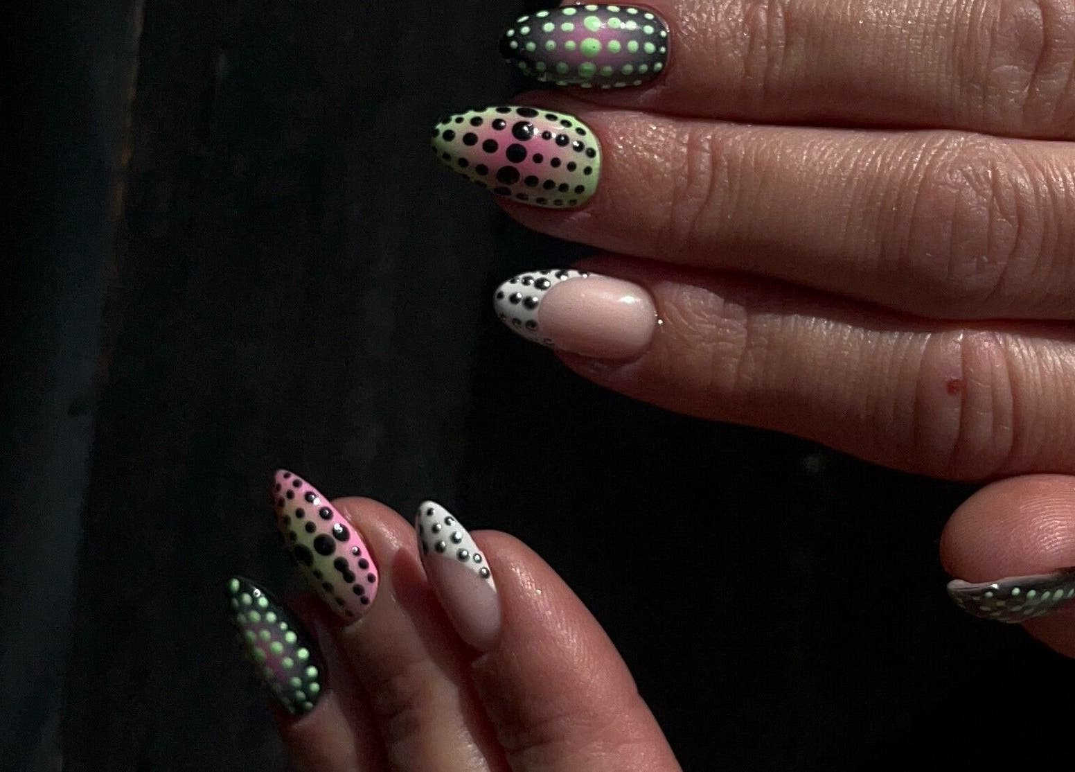 Colorful dotted nail art at Josie Leah’s Beauty, Montriond, Auvergne-rhône-alpes, FR