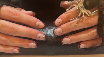 Image de VB Nails & Hair based at Company hair studio 3