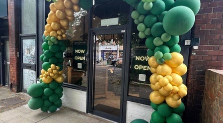 London Lash Lounge image 3