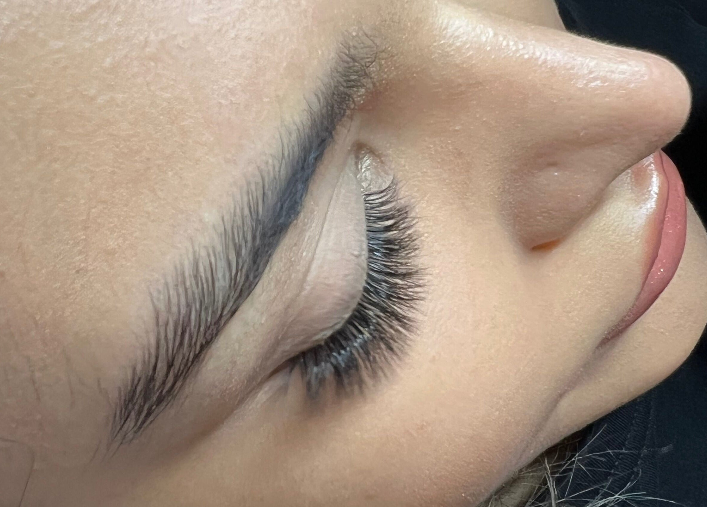 Beautifully applied eyelash extensions at London Lash Lounge Ealing, London, England, GB.