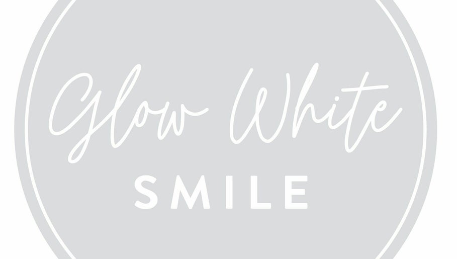 Glow White Smile 1paveikslėlis