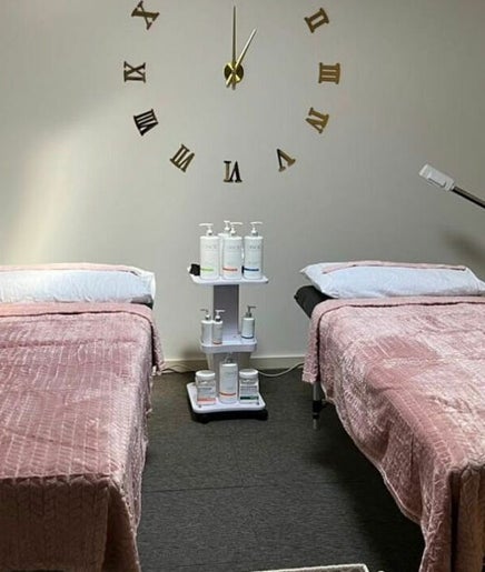 NB Skin Clinic imaginea 2