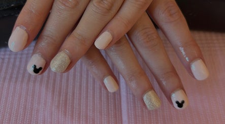 Heavenly Nails image 3