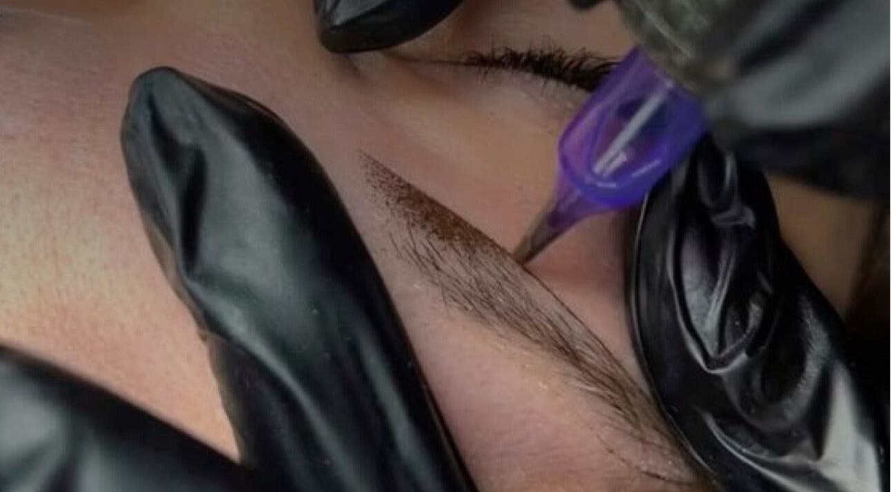 Eyebrow microblading at Francieli Fabri PMU in Woking, England, GB.