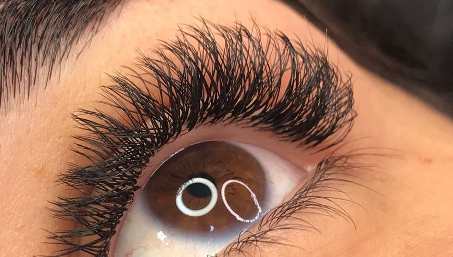 Extensão de cílios impecável em Lashes by Lovers - São João de Meriti, Rio De Janeiro, BR.