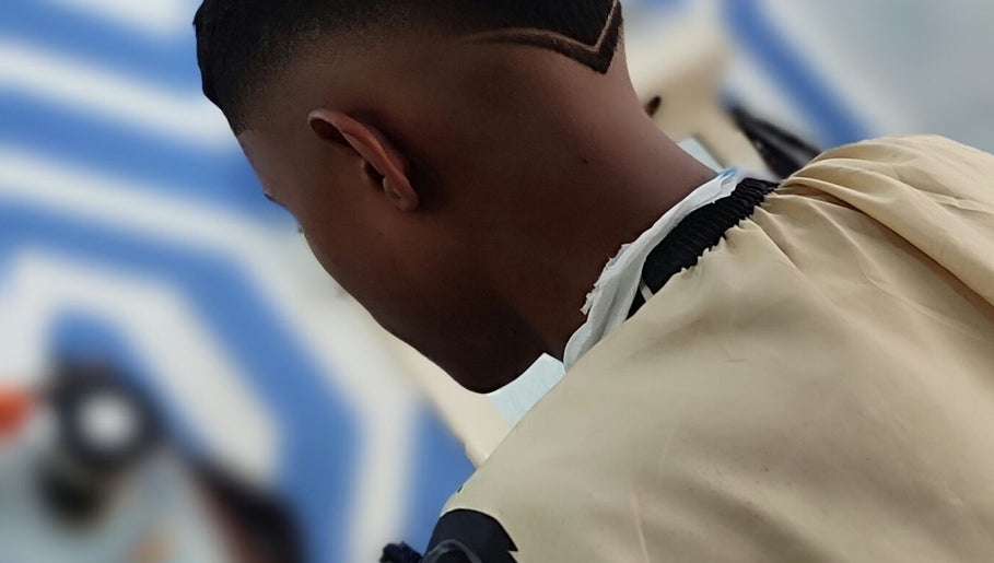 Elegant Barber Studio imej 1