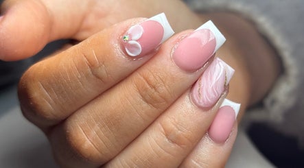 Image de Dianas Nail Studio 2