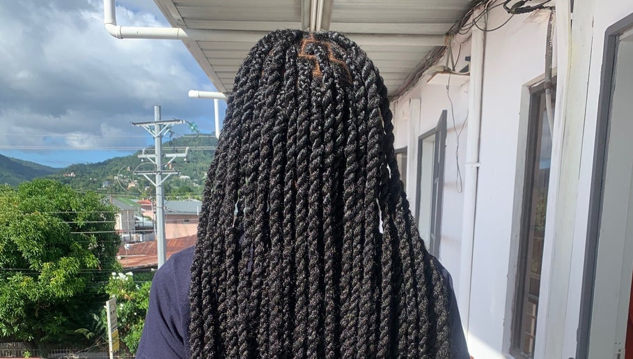 Avi Crown and Styles image 1