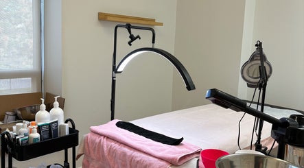 Gluna Esthetics