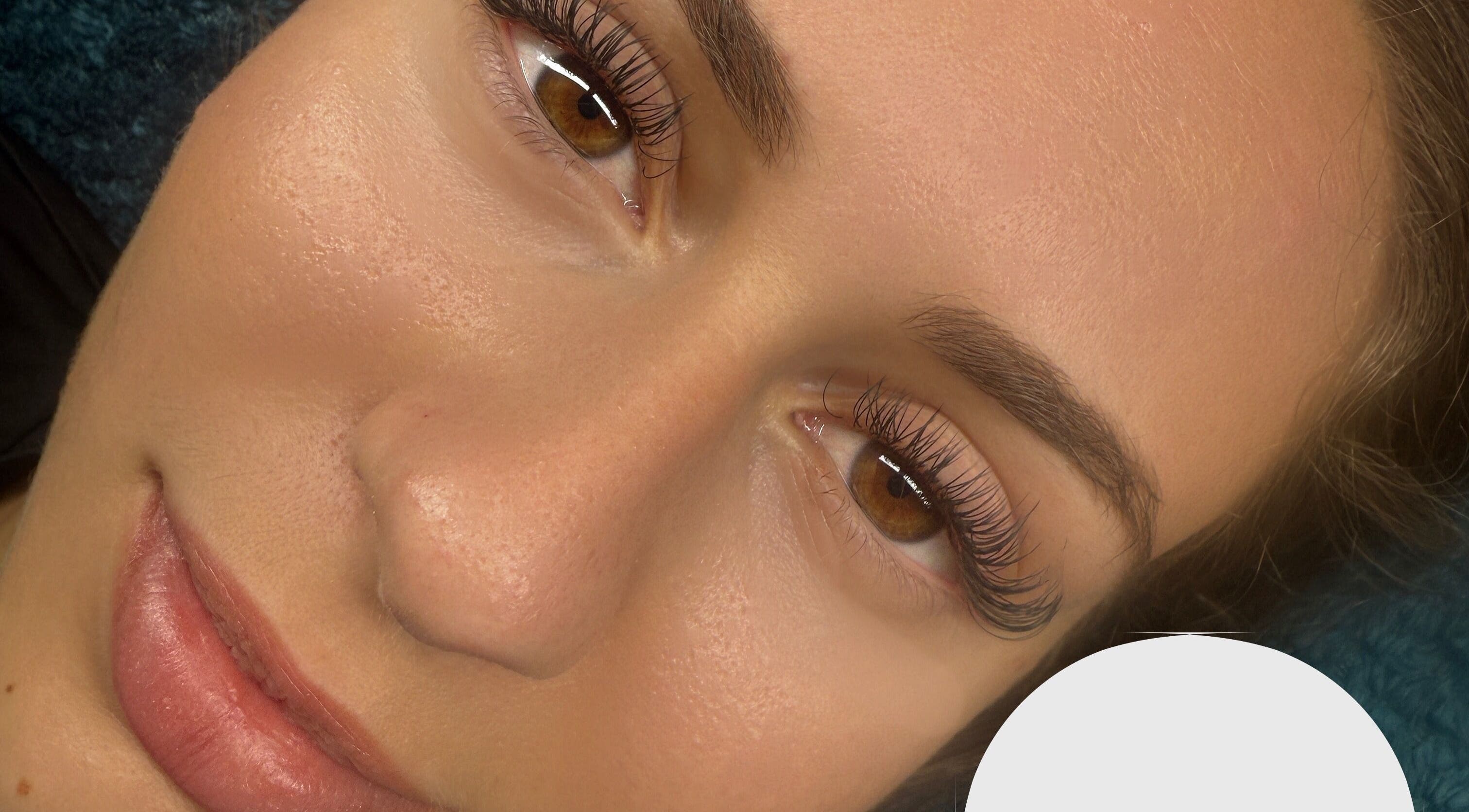 Close-up of expertly done lashes at Lashes By Ashleigh, Dartford, England, GB, highlighting natural beauty.