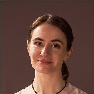 Danielle en dypvevsspesialist