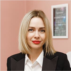 Ella nehtový technik